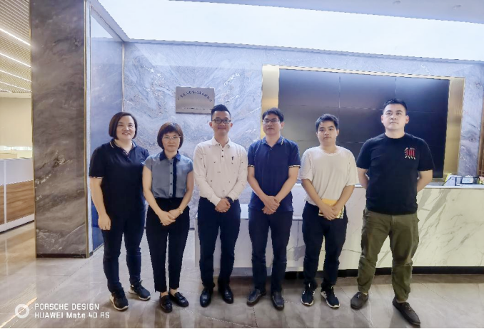 扎根河源企業(yè)  服務河源企業(yè)（信息系）  22.5245.png